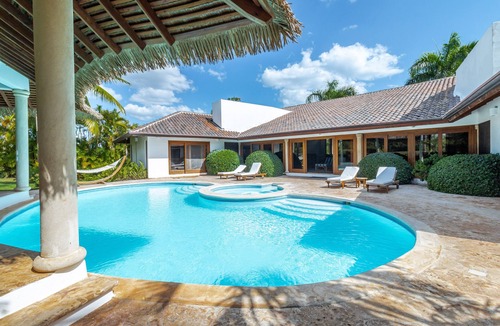 Casa de Campo Villa | Casa de Campo Luxury Villa With Staff, Pool And Jacuzzi 6 rooms