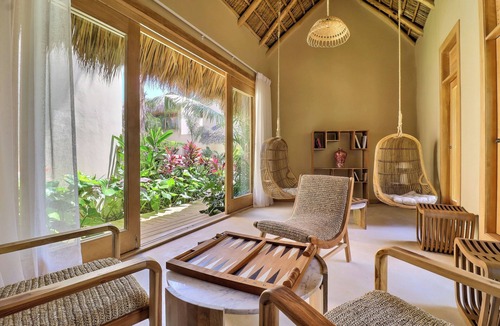 Las Terrenas Villa | Casa La rodonda: 9 bedroom beachfront on spectacular sunset location.
