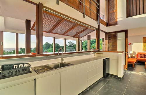 Las Terrenas Villa | Casa Mango Las Ballenas 5-bedroom villa Las Terrenas with AC, WiFi, amazing view