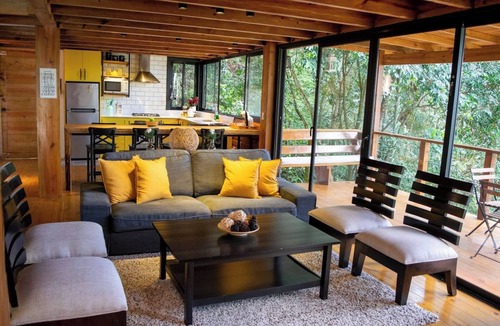 Manabao Ski Chalet | Casita 46 Cozy 3bedroom chalet in charming Jarabacoa with AC, Quintas del Bosque