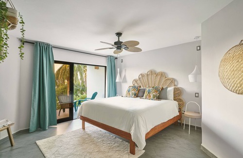 Cabrera Cabin | Catalina Tropical Lodge