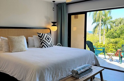 Cabrera Cabin | Catalina Tropical Lodge