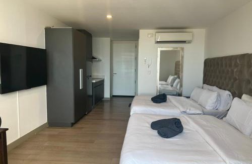 Downtown Hotel | Century Spire Residences by Season Staycation