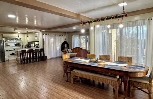 Enrique Villanueva House | Charming 3-bedroom house with AC in Enrique Villanueva