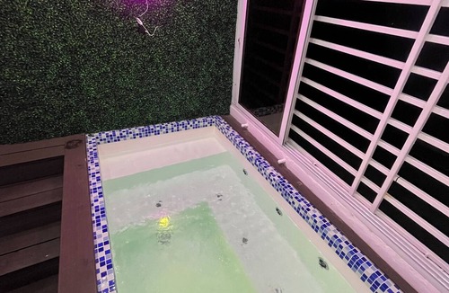 Bani Apartment | Charming Getaway in the Heart of Baní – Private Jacuzzi Included!