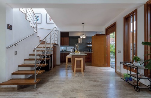 Portillo House | Charming house; 8 guests, in private Residencial El Portillo; 150 Mts to beach.
