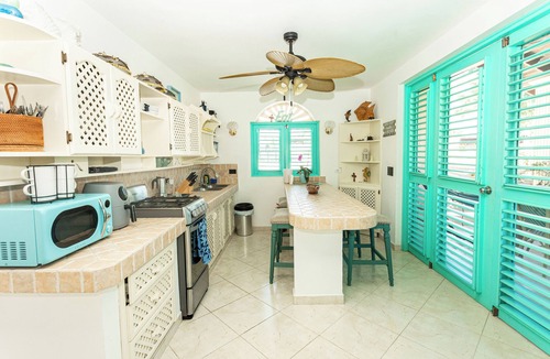 La Iglesia Apartment | Chic 3-bedroom apartment with WiFi, in fabulous Las Terrenas