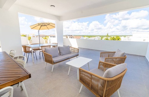 Los Melones Apartment | Chic Bayahibe 1BR Portofino Pool and BBQ Area