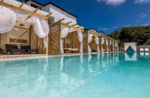 Villas Ana Maria House | Chica-friendly penthouse suite with pool/AC/WiFi/cable TV