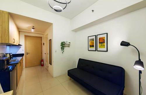 Barangka Ilaya Apartment | Citispace 1BR Condotel Suite at SM Light Residences #LT05A