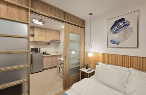 Pembo Apartment | Citispace 1BR Condotel Suite at Ridgewood Towers Near BGC Airport #RW13A