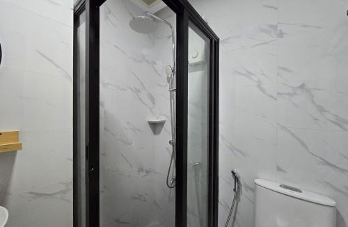 Pembo Apartment | Citispace 1BR Suite Ridgewood Towers Near BGC Airport #RW17B
