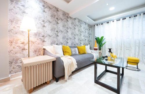 Downtown Santo Domingo Apartment | City Center, 2-BR Suite close to Shops, Restaurants, Bars and More