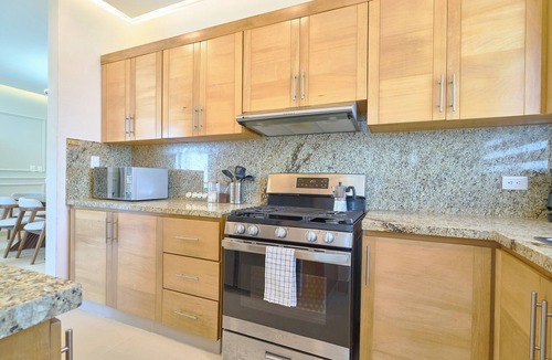 Ensanche Quisqueya Apartment | City Sophistication Elegant 2BR Top Location