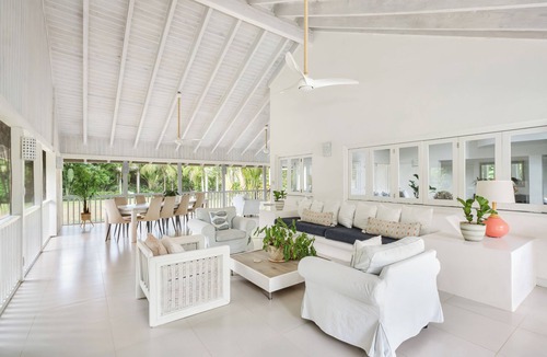Casa de Campo Villa | Closest villa in Casa to Minitas Beach with private pool, garden, screened patio