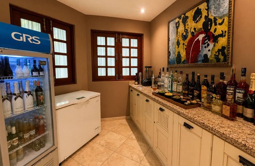 Playa Bibijagua Villa | Cocotal Las Brisas Luxury 6BR Villa for Families, Groups & Events