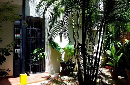 Zona Colonial Apartment | Colonial Area-near The Boardwalk-street Conde
