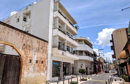 San Anton Apartment | Colonial Zone 1BR Apt @Plaza España, Bright & Clean