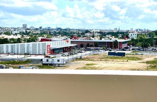 Santo Domingo Apartment | Comfortable apartment with ocean view, on España Avenue.