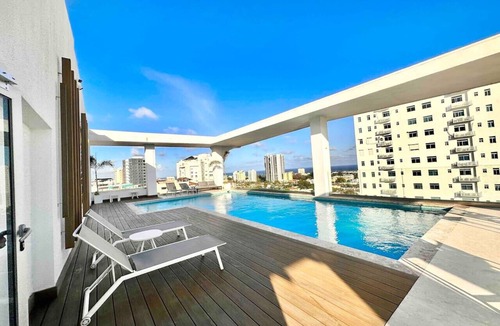 Sarasota Apartment | Comfy 2BD Condo, Spectacular City Views Terrace, Pool, Bar, Lounge and more.