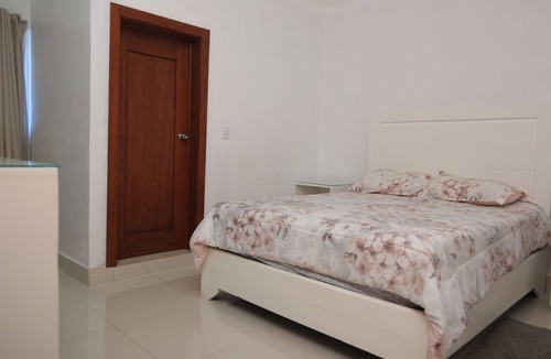 Licey al Medio Cabin | Complejo Ecoturistico Rancho Cielo