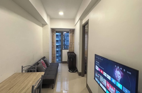 Highway Hills Condo | Cozy 1-bedroom condo with AC and WiFi in charming Mandaluyong