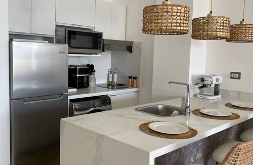Samana Condo | Cozy 1-bedroom condo in Samana w/AC, WiFi, fitness room, pool and amazing view.
