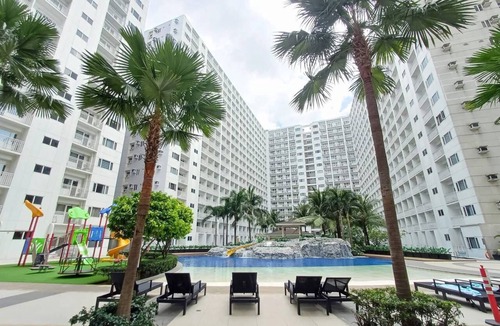 Barangay 76 Condo | Cozy 1-bedroom condo in charming Pasay City with resort type pool