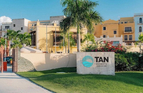 Punta Cana Resort | Cozy 1-bedroom or Studio resort in beautiful Punta Cana with AC & plenty of R&R!