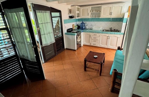 El Callejon House | Cozy 2-bedroom house in beautiful Las Terrenas with WiFi, AC