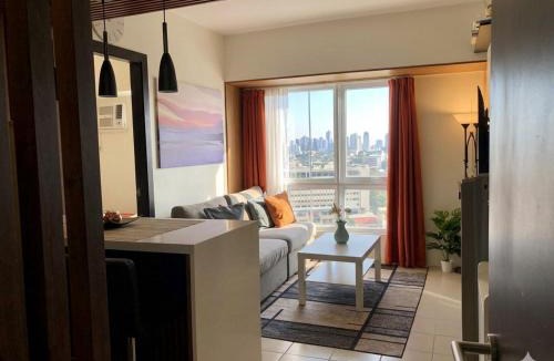 Valencia Apartment | Cozy 2BR City View Condo Near Filoil for Work & Fam