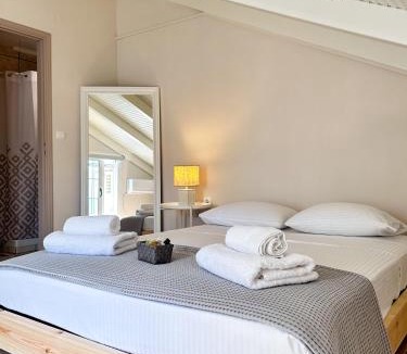 Argostoli Town Apartment | Cozy City Loft