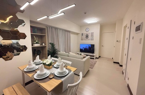 Malate Apartment | Cozy Modern Apartment Condo Unit
