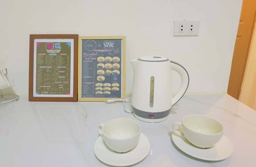 East Bajac-Bajac Apartment | Cozy studio with AC in a fantastic Olongapo City location