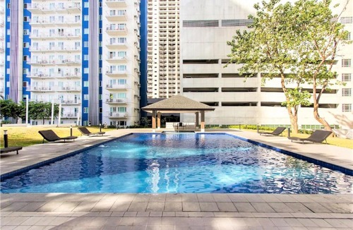 Santo Cristo House | Daryls Place near the Worlds 3rd Largest Mall