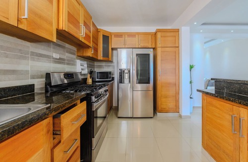 Llanos de Gurabo I Apartment | Deluxe 3BD gated Apt near Colegio Iberia with pool