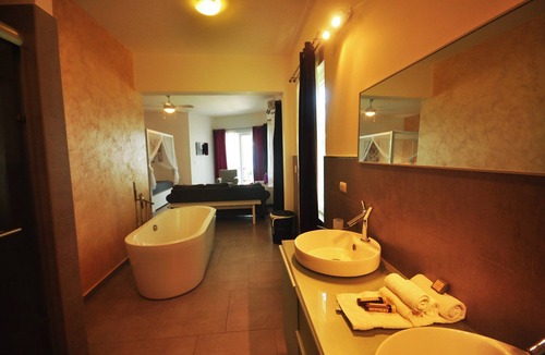 El Batey Condo | Deluxe Instyle Residences 1 BR Infiniti Blu with a Private Beach access