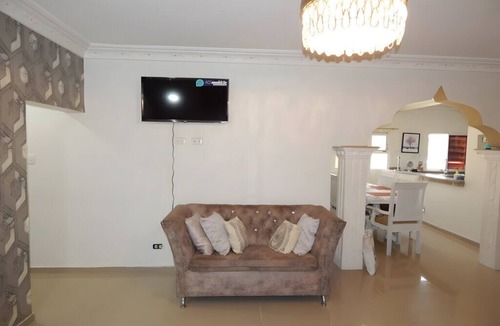 Bani Apartment | Down Town Beatifull Apartament