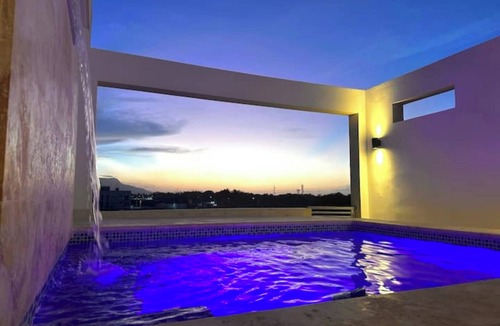 Los Maestros House | E&F Deluxe Penthouse 3BEDS nearby POP AIRPORT