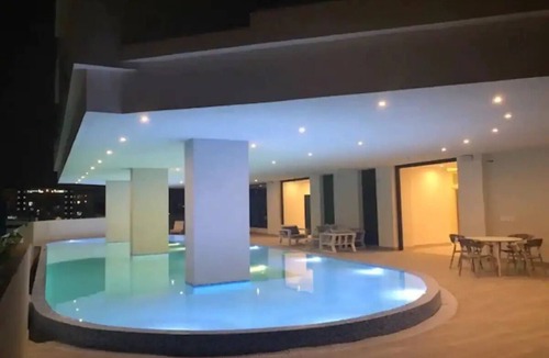 La Julia Apartment | E11 PremiumDeluxe Suite 2 BDR -Pool-Cine-SAUNE-SPA