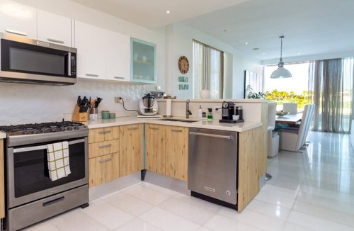 Cap Cana Marina Villa | Elegant 4 Bedroom villa with AC, WiFi in fabulous Punta Cana