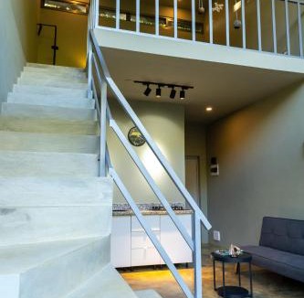 Samana Apartment | Elegant and Stylish - Riverside Tiny House Apartment
