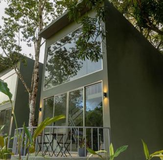 Samana Apartment | Elegant and Stylish - Riverside Tiny House Apartment