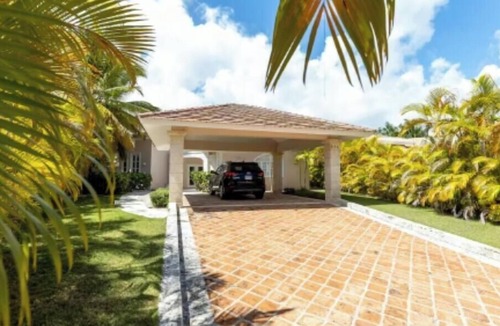 Bavaro Villa | Elegant Luxury Villa Golf and Pool View ! Cocotal