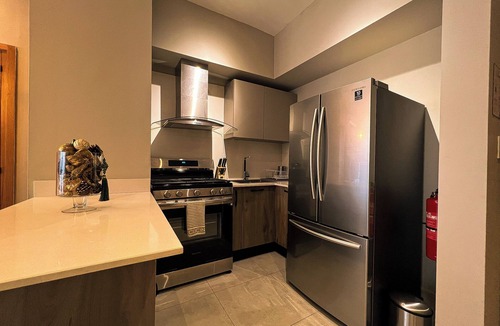 Ciudad Universitaria Apartment | Elegant with balcony, rooftop & gym · Esperilla