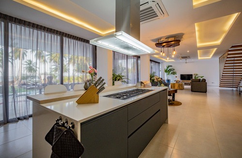 El Limon Villa | Enjoy our luxurious family-sized village and private beach in the paradise in DR