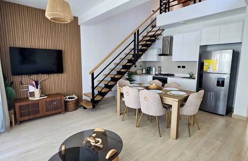 Dominicus Apartment | Estrella Garden Antlia 304 New Modern Penthouse