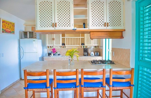 La Iglesia Apartment | Family apartment with pool and central location