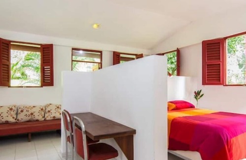 Los Cacaos House | Family Cabin by the River, EcoTurism, Wifi, Pet Friendly @drvacationsrental