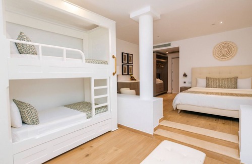 Bavaro Hotel | Family Room Perfect for Play - Water Park & Thrill Adventures Nearby! Pool!